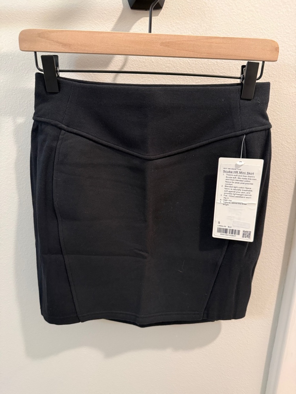 lululemon athletica Black Knit Mini Skirt